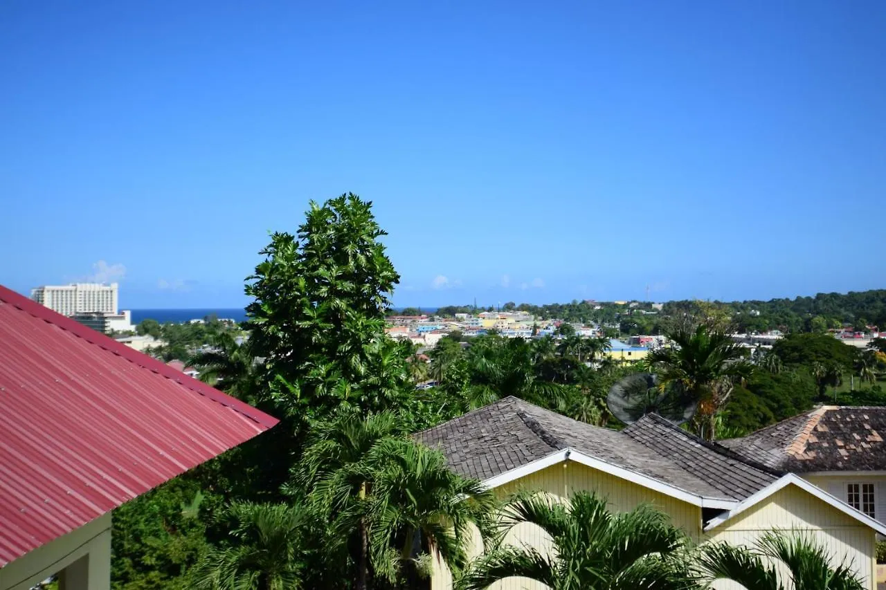 Appartamento River Side Apt 9 @ Mystic Ridge. Ocho Rios